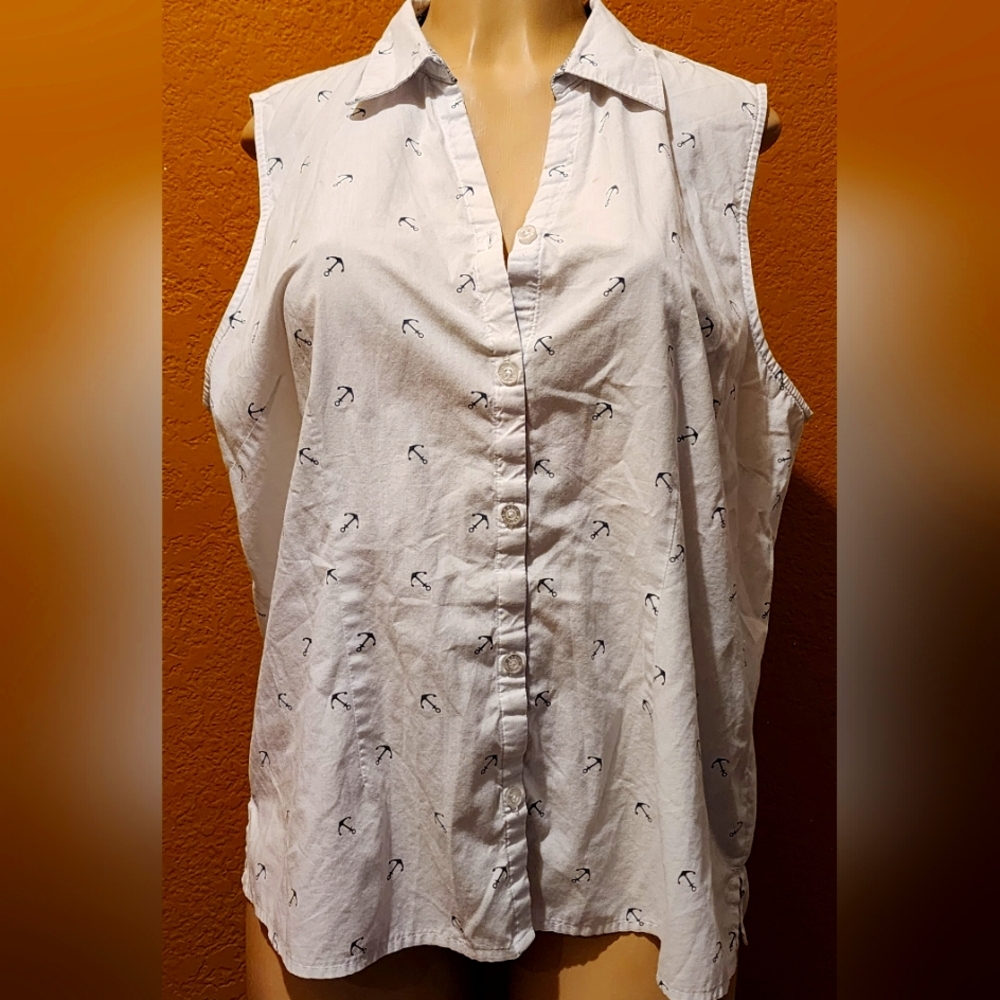 Basic Editions Woman's Sleeveless Top Size XL